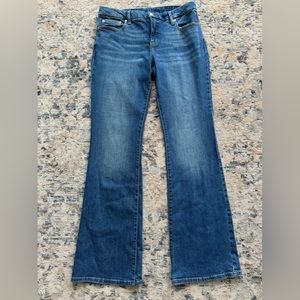 Banana Republic blue wash jeans. Size 30/10.